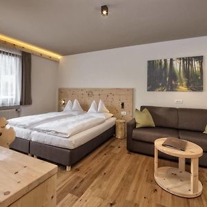 Camera standard con letto king size